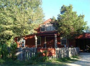 7394 Earlywine Rd, Brenham, TX 77833