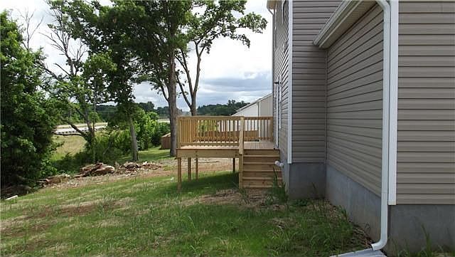 2nd image of 875 Woodall Rd