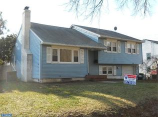 890 Woodlane Rd, Mount Holly, NJ 08060