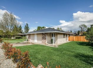 950 Evelyn Ln, Sacramento, CA 95864