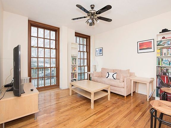 5th image of 509 E 77th St APT 1N