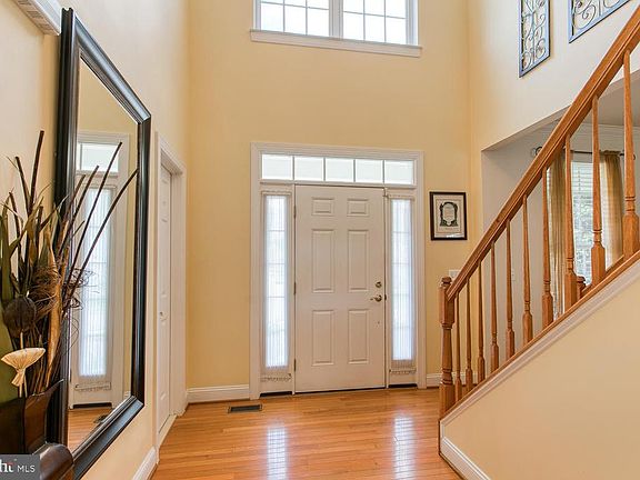 Natural light, hardwoods throughout