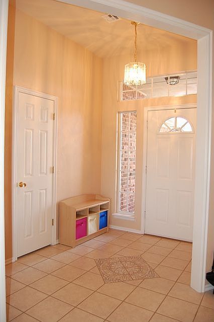 2nd image of 301 Amanda Dr