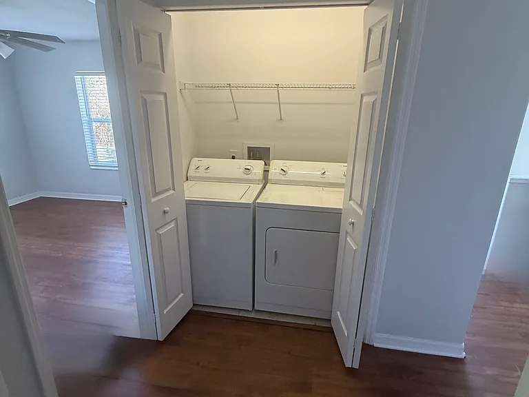 445 Bayou Village Dr — Photo 15