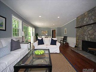 2nd image of 49 Wood Valley Ln
