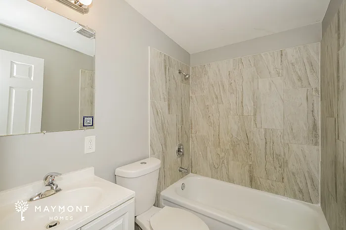 7216 Gulf Breeze Cir — Photo 13