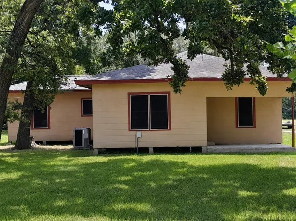 1003 Bob Smith Rd, Baytown, TX 77521