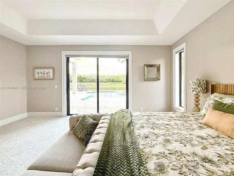 400 Alexandra Cir — Photo 51