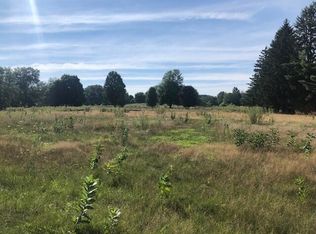 Signal Point Dr, Niles, MI 49120