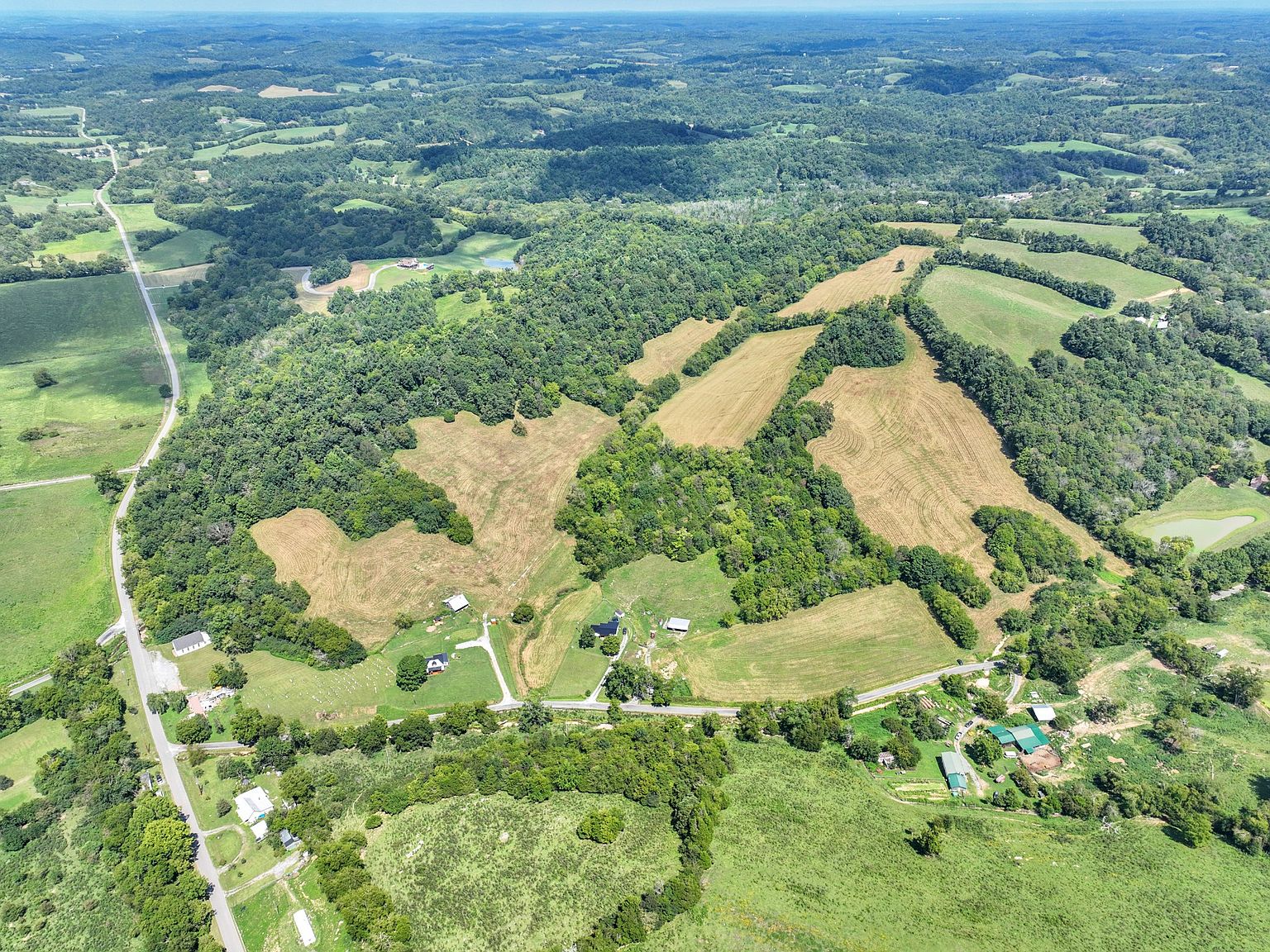 2 Mullins Hollow Rd, Shelbyville, TN 37160 Zillow
