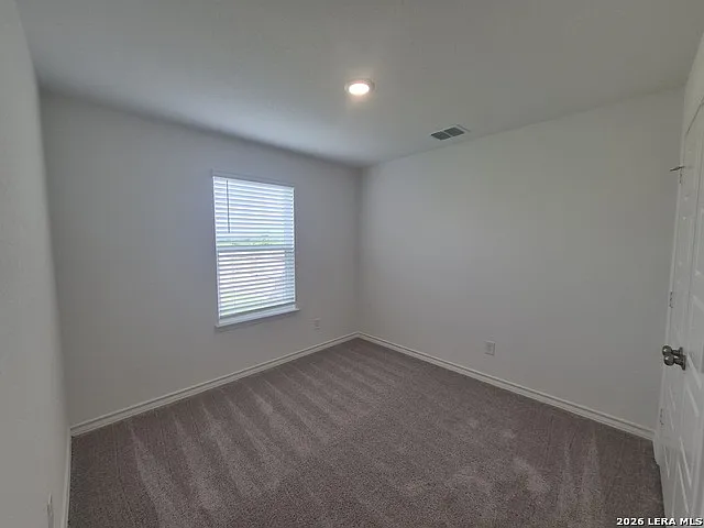 942 Bluegrass Point — Photo 17