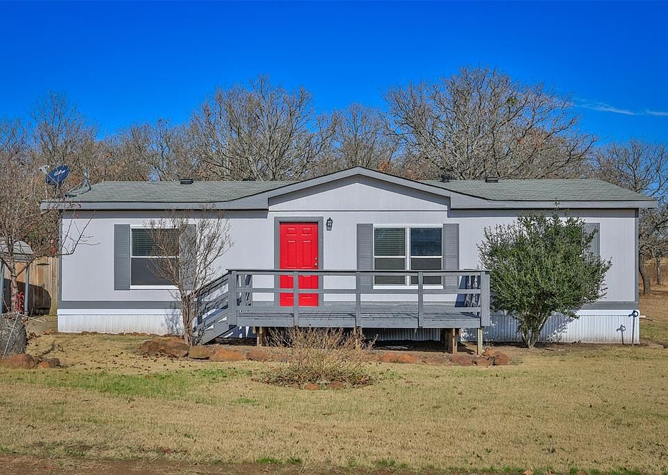 1st image of 313 Hogan Ln