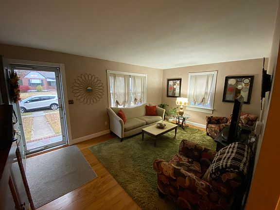 2nd image of 404 Becker Ave