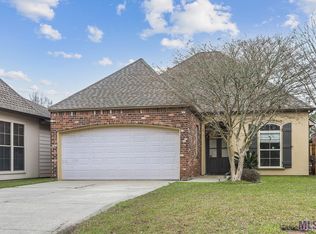 12813 Hidden Ridge Ct, Baton Rouge, LA 70816