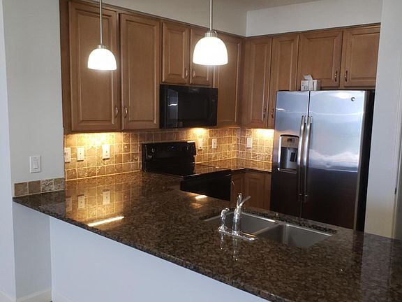 5th image of 1126 N 1st St #703