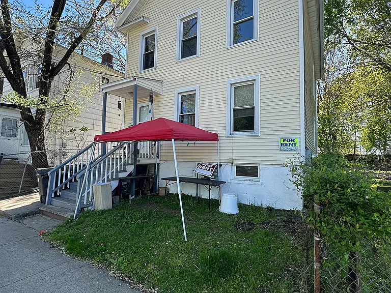 354 Blatchley Ave #2A — Photo 23