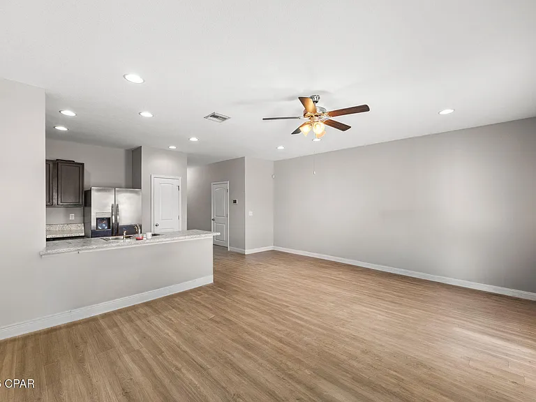 5768 Callaway Cir — Photo 11
