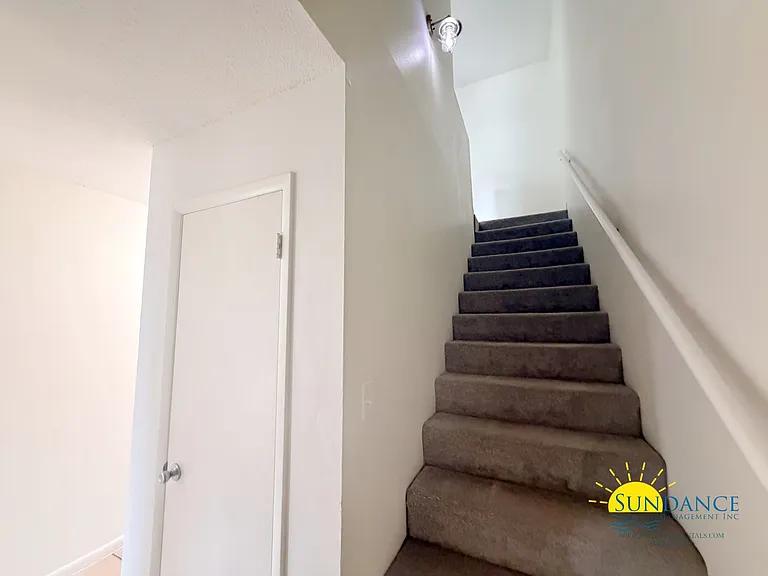 940 Central Ave #30 — Photo 11