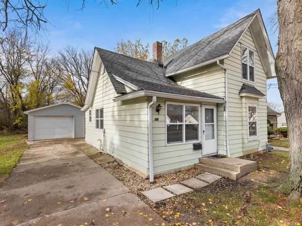 410 N Henrietta Ave, Rockford, IL 61101