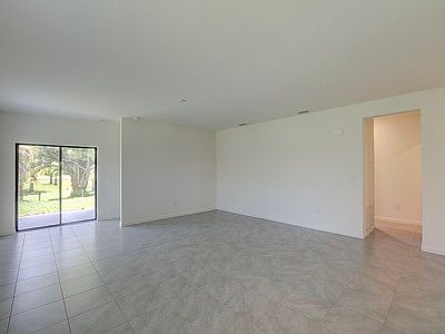 4th image of 7349 Tourmaline Dr