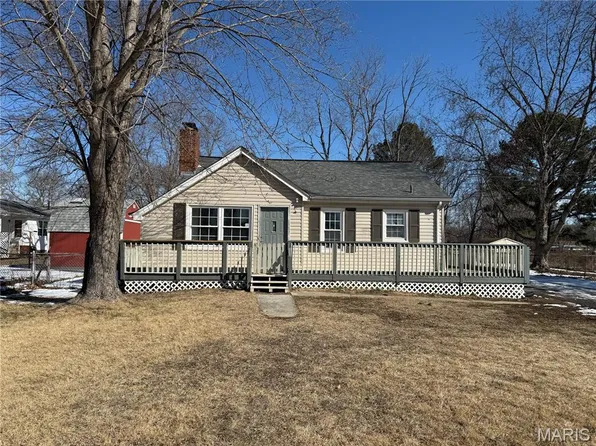 2554 Starling Airport Rd, Arnold, MO 63010