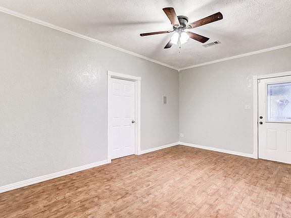4th image of 2771 62nd St