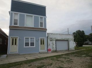 207 S Todd St, Manly, IA 50456