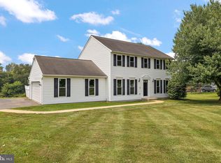 110 Quail Dr, Lincoln University, PA 19352