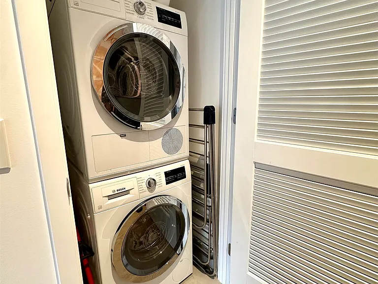 75 Park Ln S #423 — Photo 9