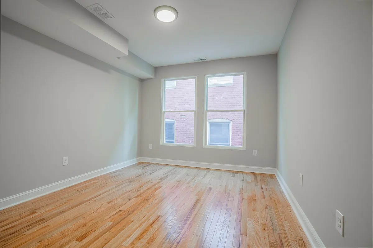 Building Photo - 1731 Eastern Ave #D