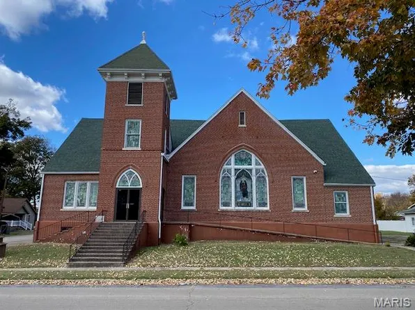 202 Elm St, Oran, MO 63771