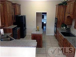 5th image of 7445 Waters Edge Dr