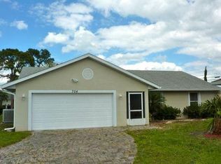 704 Osceola Ave, Fort Pierce, FL 34982