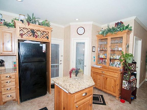 3rd image of 8616 Cortona Dr