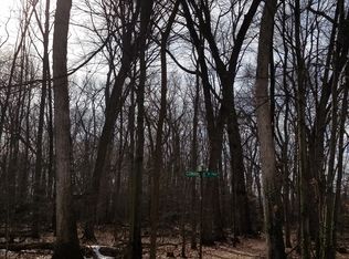 17041 Comanche Trl, Three Rivers, MI 49093