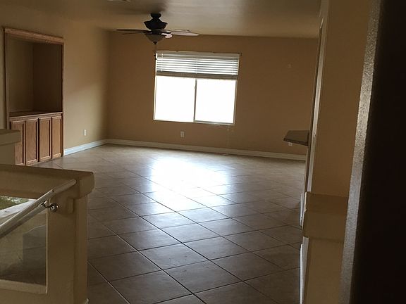3rd image of 5123 Grape Leaf Ave