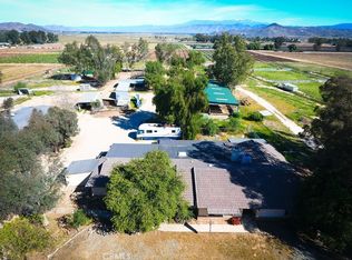 39170 Diamond Valley Rd, Hemet, CA 92543