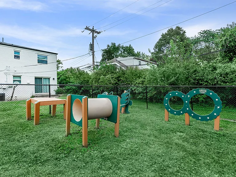 Townhomes at Andrus — Photo 2