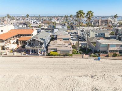 6025 E Seaside Walk, Long Beach, CA, 90803