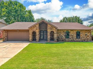 12336 E 39th St, Tulsa, OK 74146