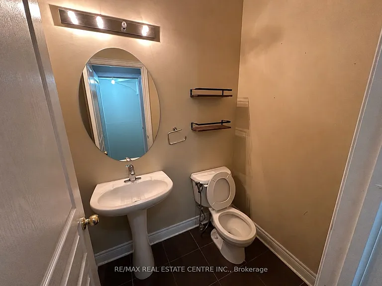 2491 Postmaster Dr — Photo 27