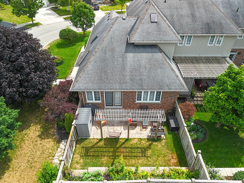 1st image of 123 Long Dr