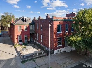2016 S 9th St, Saint Louis, MO 63104