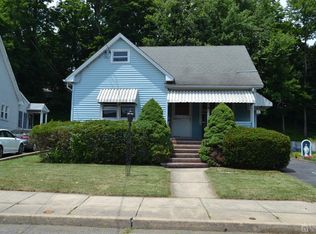 25 W Grochowiak St, South River, NJ 08882