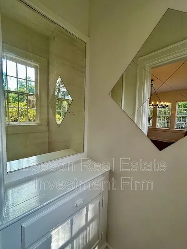 1 bed, 1.0 bath, 1200 sqft, $1,200 — Photo 4