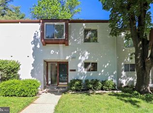 9949 Lake Landing Rd, Montgomery Village, MD 20886