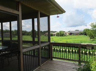 1011 Wood Lily Rd, Solon, IA 52333