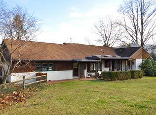 229 E Hubler Rd, State College, PA 16801