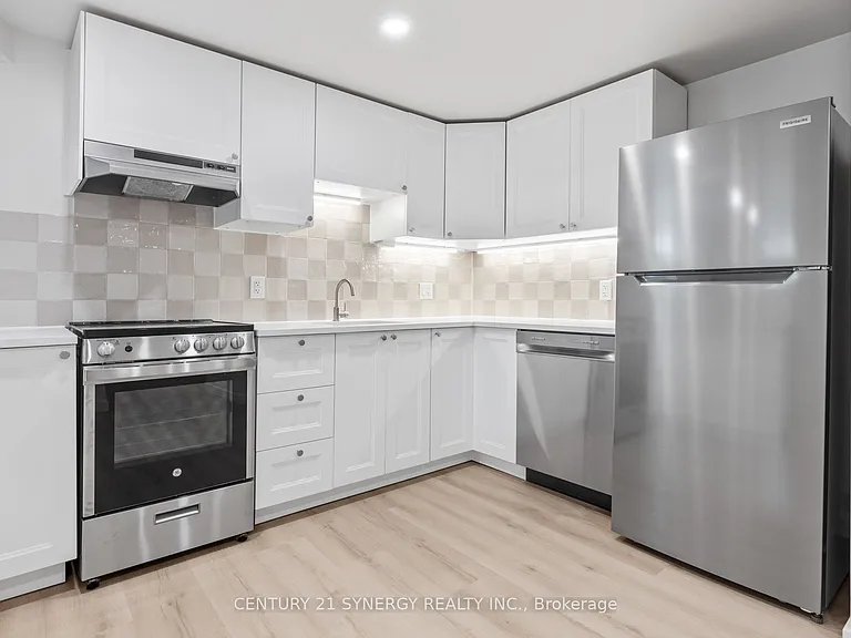93C Tarquin Cres #C — Photo 7