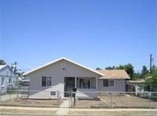 135 E Hoover St, Coalinga, CA 93210